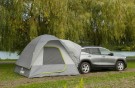 9100 Backroadz SUV telt, her med regnbeskyttelsen på thumbnail